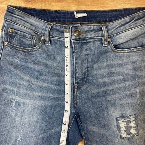 Tribal Jeans Distressed Jeans Size 30x27 - Picture 7 of 10